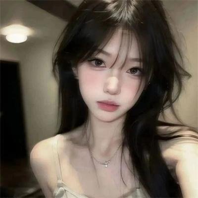 夹缝中 焦点图